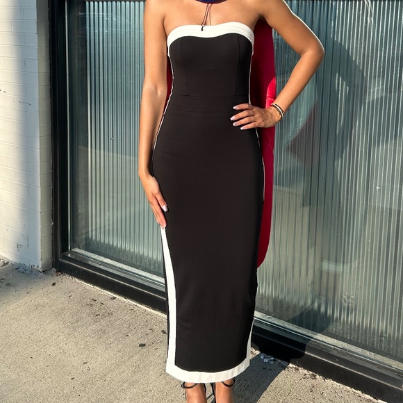 Lulus Impressive Edge Black Color Block Strapless Midi Dress - Size XS - Picture 4 of 4